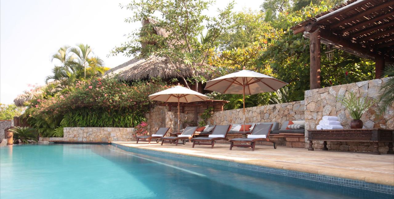 Amuleto Hotel Ixtapa  Exterior foto